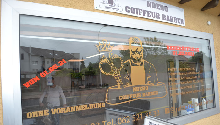 Coiffeur BARBER NDERO, Ort